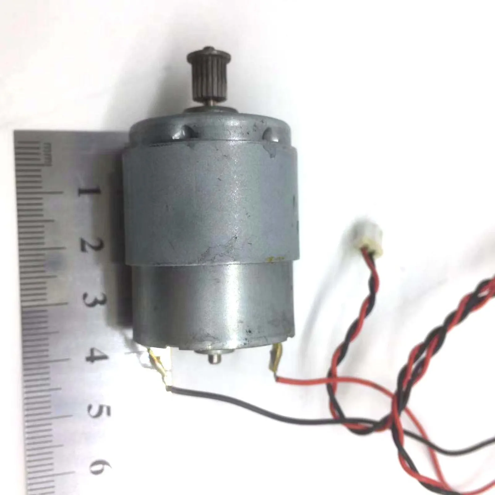 Silnik karetki EM-661 pasuje do Epson ET-2700 ET-2721 ET-2751 ET-2712 ET-2756 ET-2711 ET-2750U ET-2720 ET-2715 ET-2750 ET-2760