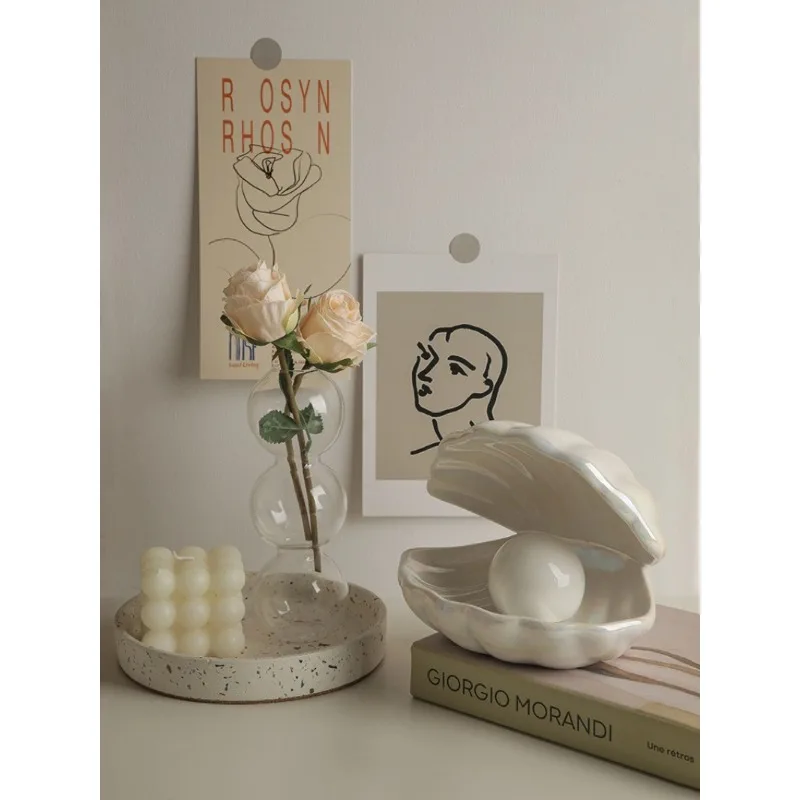 Nordic Ins Style Dreamy Ceramic Shell Bedroom Sleeping Girl Heart Pearl Romantic Decorative Ornaments