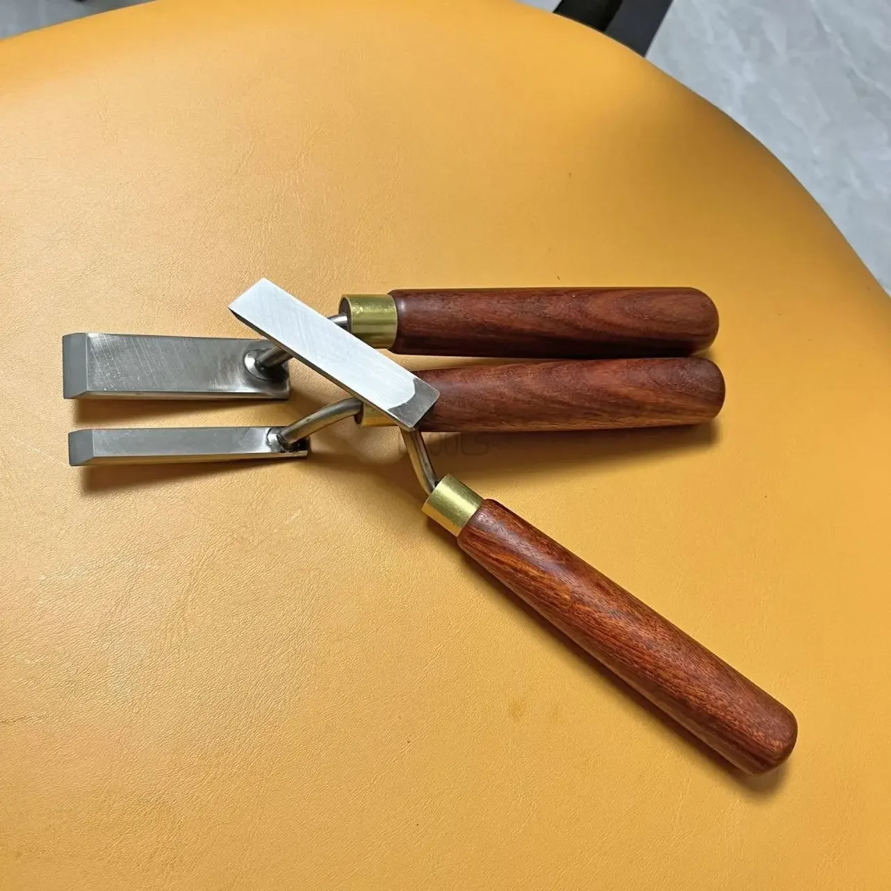 1 Set Pala a piede alto per la lavorazione del legno Taglio speciale Scalpello per intaglio Fondo piatto Pala a collo di cigno Coltello Strumenti hardware a mano