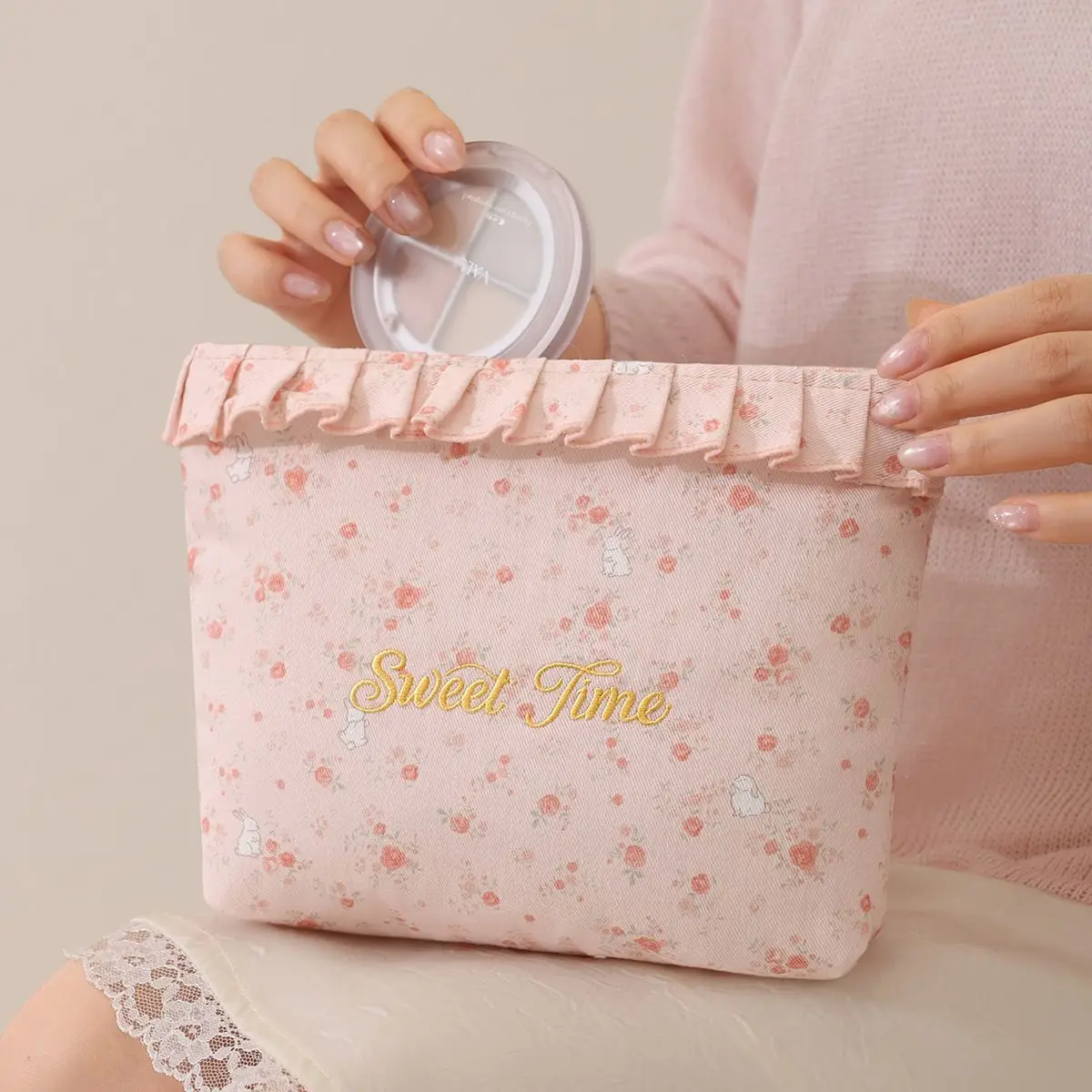 C Sweet Floral Ruffle Cosmetic Bag Sweet Time Embroidery Makeup Pouch Soft Fabric Portable Travel Toiletry Storage Bag For Girls