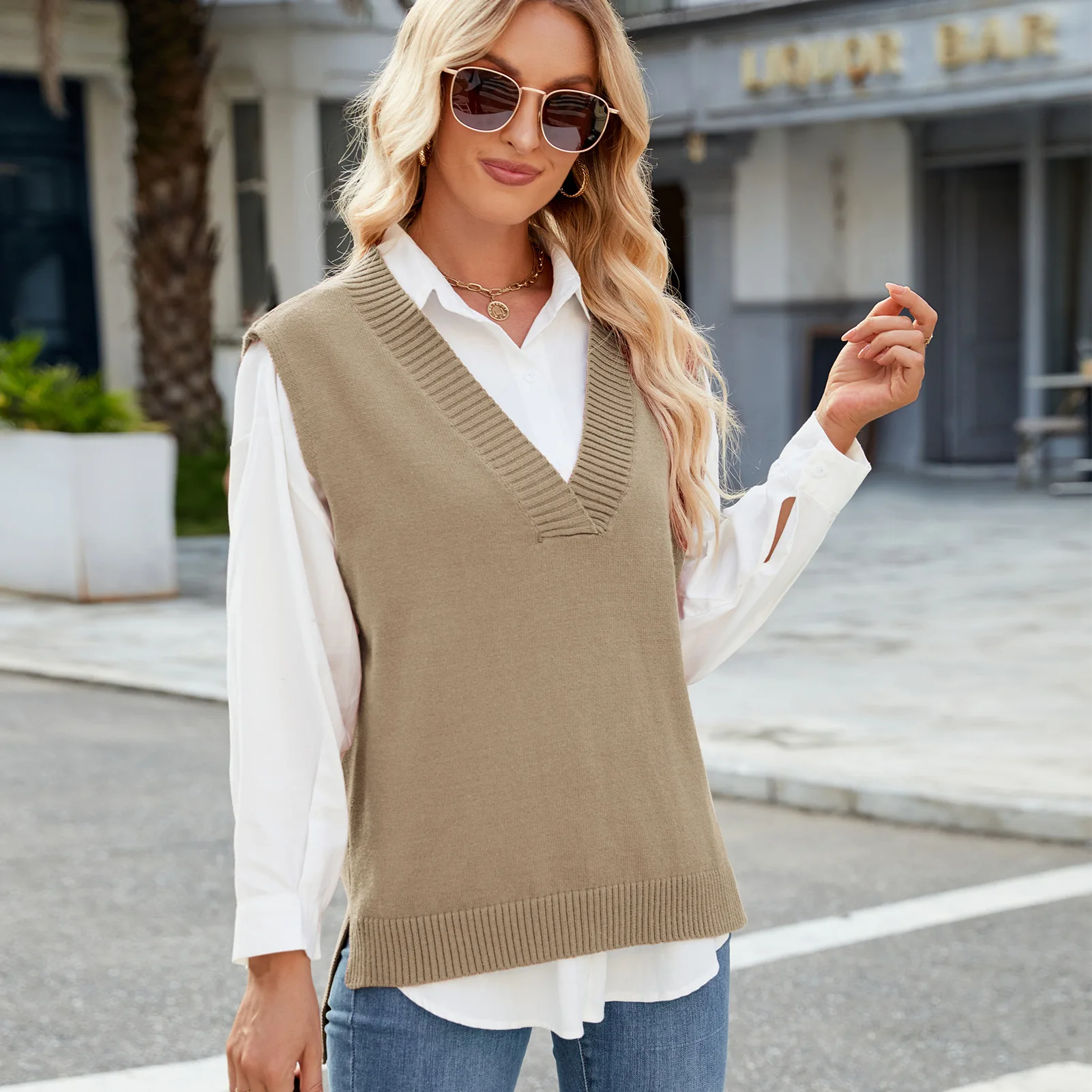 เสื้อกั๊กไหมพรมผู้หญิง คอวี แขนกุด เสื้อถักนิตติ้ง สีพื้น สไตล์สตรีทแวร์ สำหรับฤดูใบไม้ร่วงและฤดูหนาว