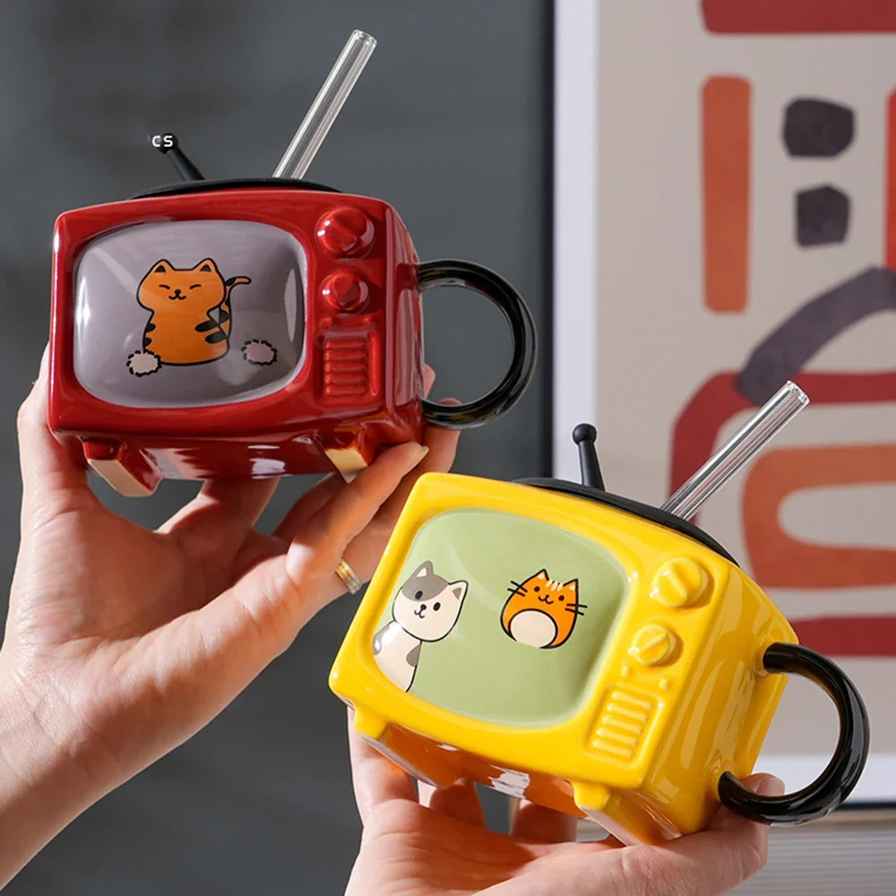 New Creative 450ml Coffee Cup Retro Cat TV Ceramic Cup with Lid Straw Cute Home Office Decoration Coffee Mugs Gift for Friends