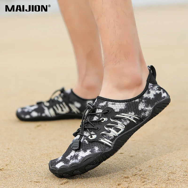 

Men's Water sports Shoes Quick Dry Women's swimming Aqua Shoes Slip-on Soft beach Barefoot Diving Surfing Outdoor wading Shoes