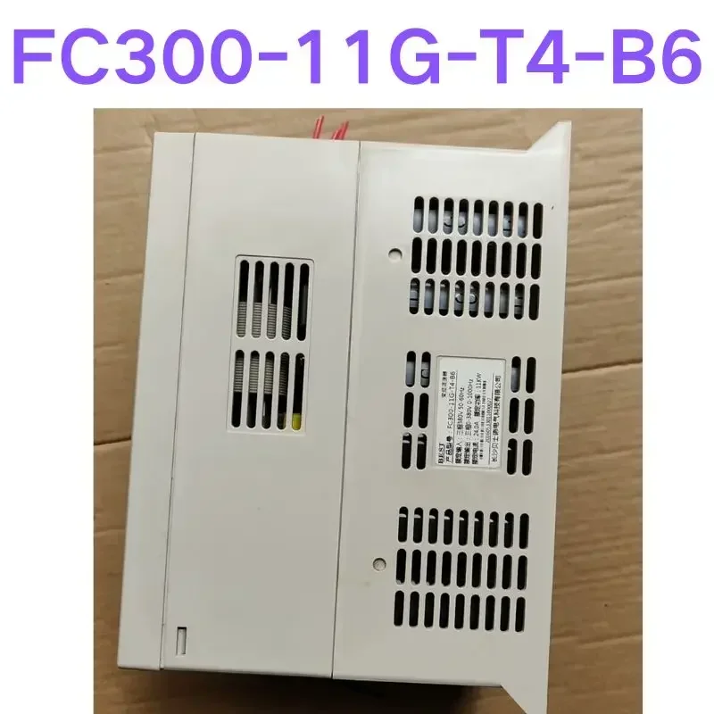 Second-hand test OK  11kw frequency converter FC300-11G-T4-B6 380v