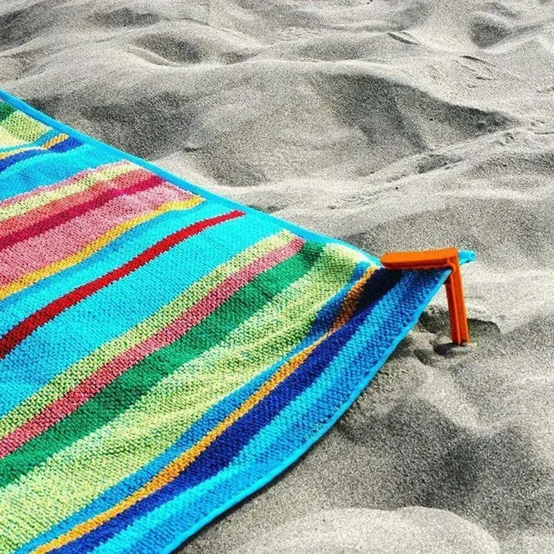 

4PCS Beach Towel Clip Camping Mat Clip Outdoor Clothes Pegs For Sheet Holder Towel Clips Clamp