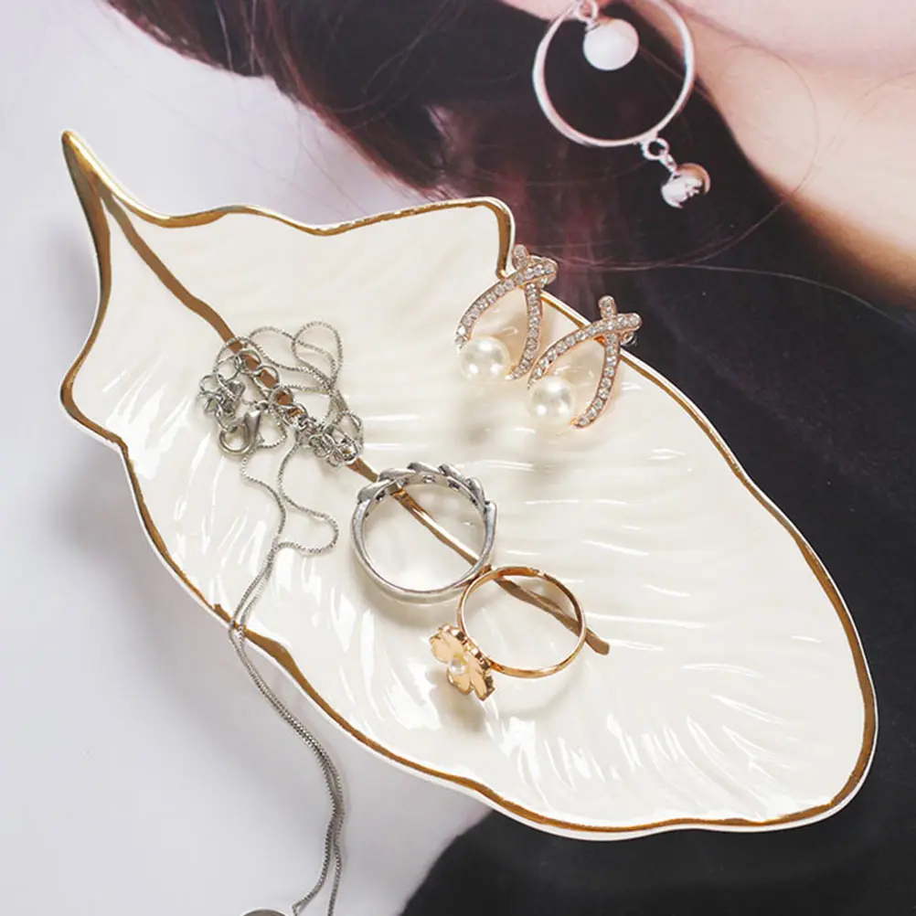 

1Pcs Shape Storage Tray Premium Ceramic Durable Jewelry Cosmetics Display Tray Exquisite Desktop Organizer Holder