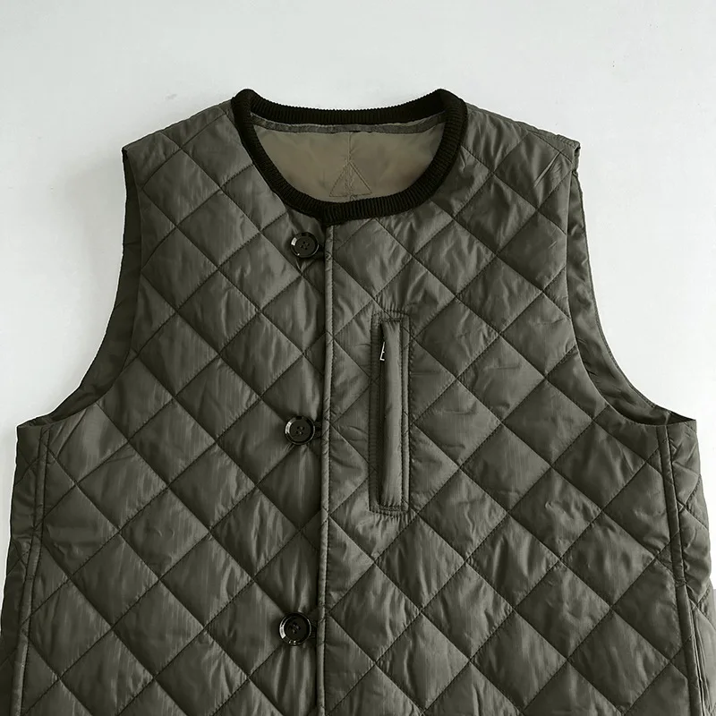 Lingge Vest,!! Versatile Vest for Women, Straight Tube, Quilted Buckle, Layered, Autumn and Winter, 2024