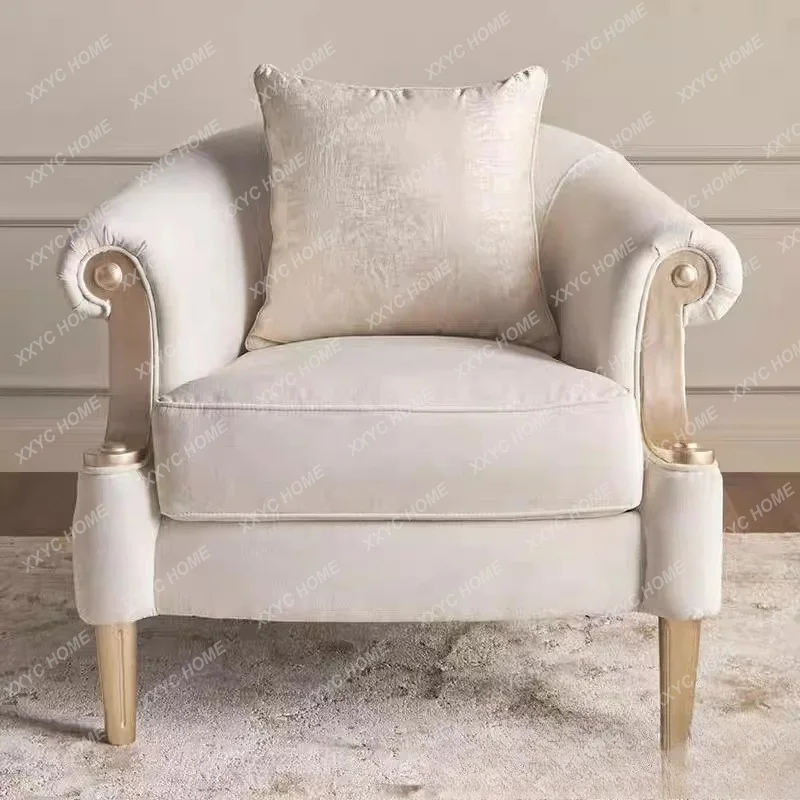 A  light luxury living room cotton and linen fabric sofa small apartment three-person straight row solid wood