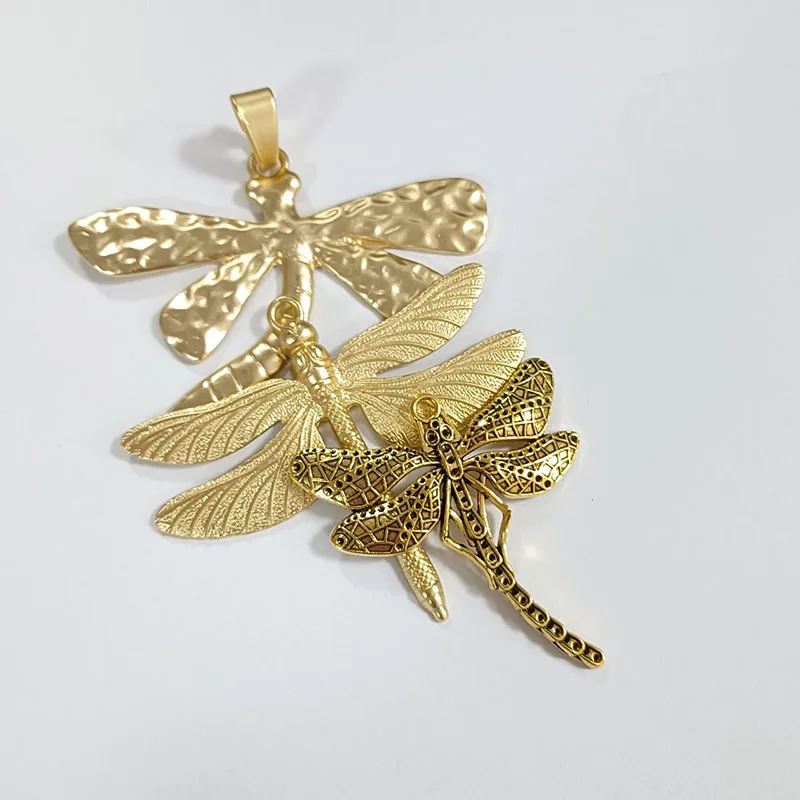 2pcs Large Green/Gold Color Dragonfly Charms Carved Insect Charms Pendants for Necklace Bracelet Jewelry Making Accessories