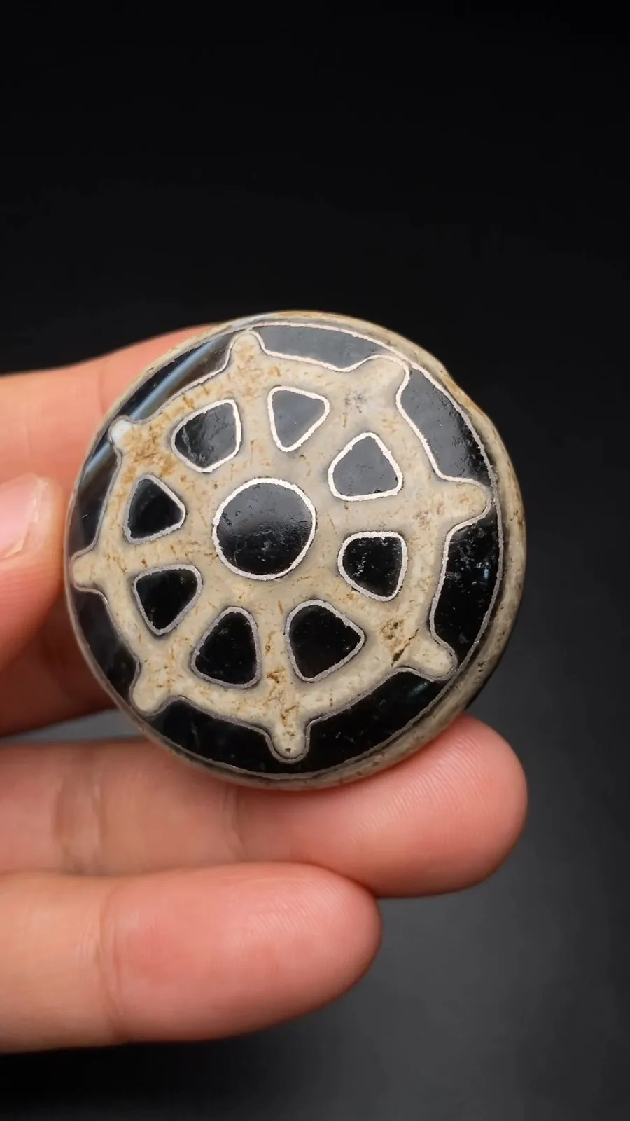 Tibetan Old Agate DZi Inlaid silver wire Falun Bead Amulet Pendant 40mm M0417