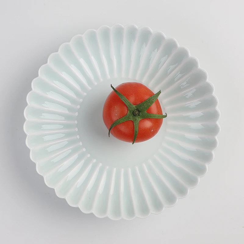 

Classic Ceramic Dish Replicated Jingdezhen Porcelain Dinnerware Practical Fruit Tray round Shape Handmade Craft Adult Use