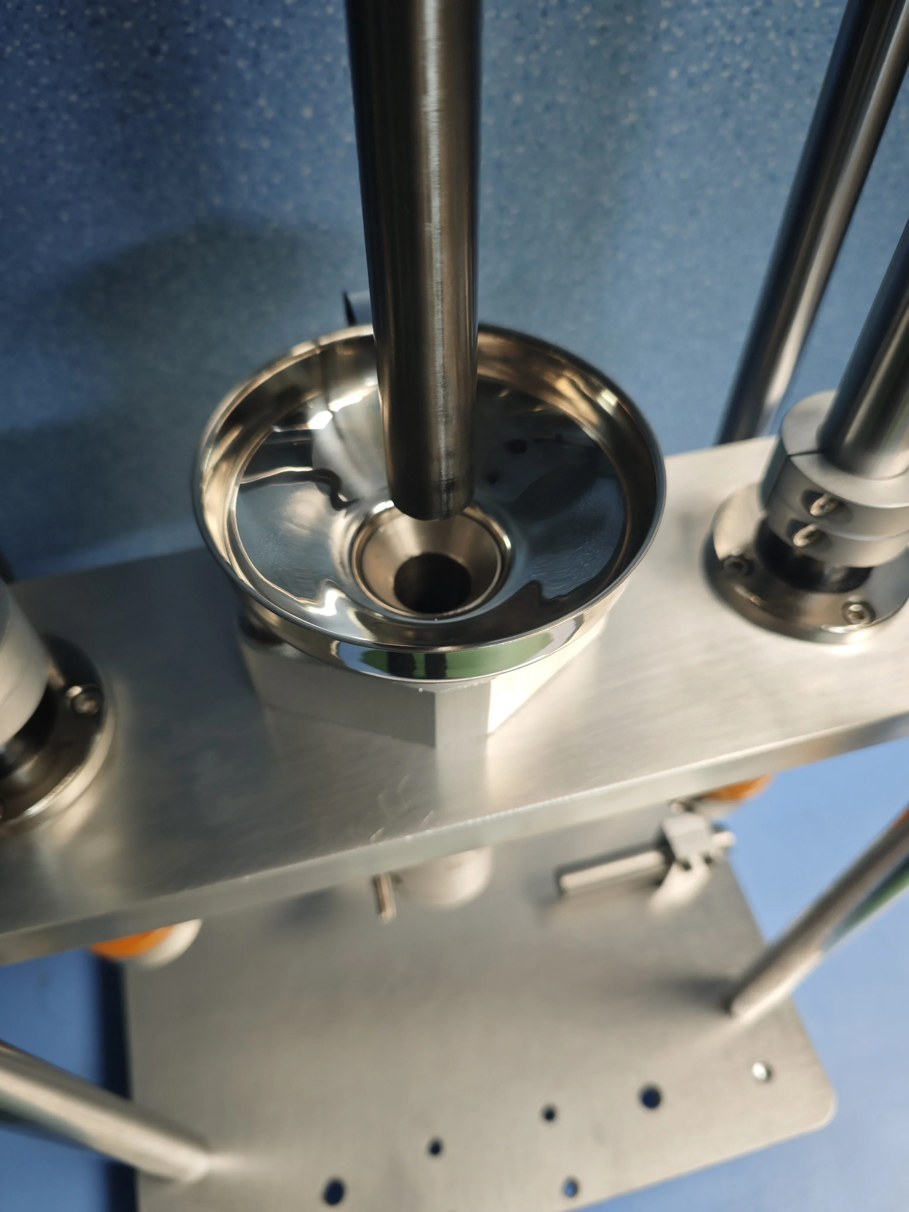 40g Verticale Molding Machine Desktop Polymeer Plastic Molding Machine USB Hoofd Plug Molding Machine 220 V/110 V