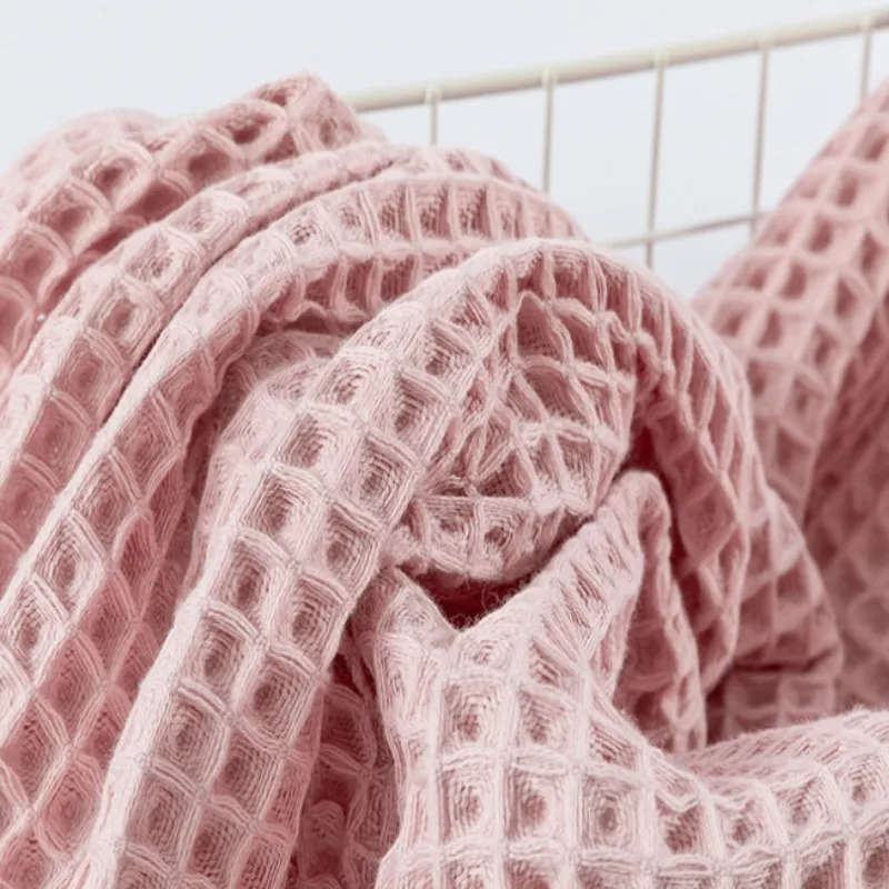 100% Cotton 95x190cm Oversize Waffle Bath Towel Quick Dry Absorbent Soft Lightweight Shower Towel for Bathroom Thanksgiving Gift