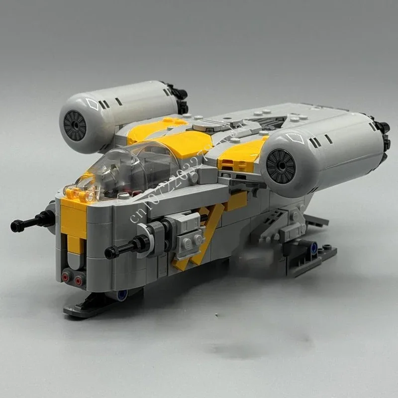 448PCS Razor Crest II (Midi Scale) Space War Military MOC SpaceShip Battle Puzzles Holiday Christmas Birthday Gift for  Ages