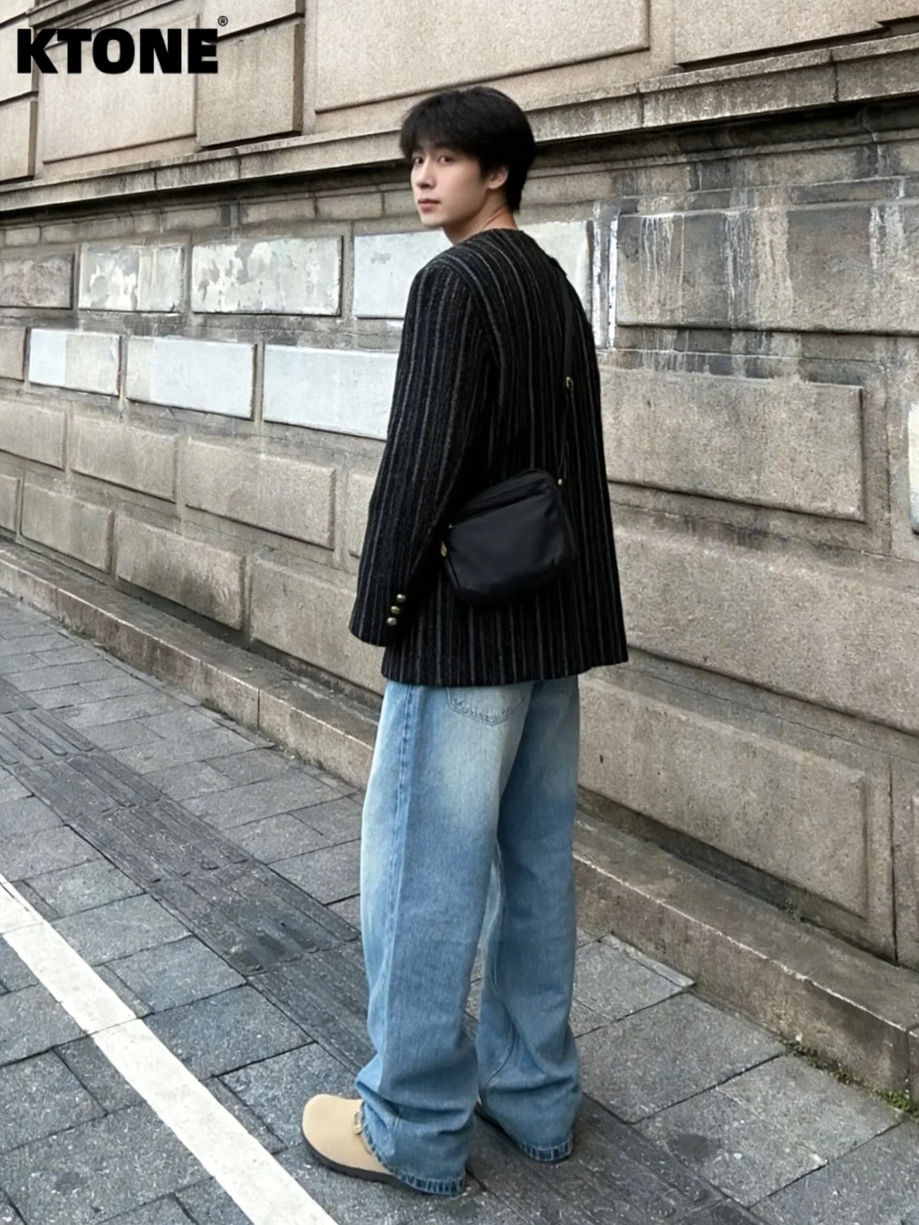 

Loose Blue Denim Drip Original Jeans For Man Y2K Unisex Man Pants No accessories or belts included