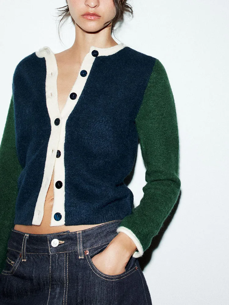 

New Autumn 2025 Women's Knitted Jaet Color Blo Knitwear Casual Sle Long Sve ort Length round Ne Two Piece Set