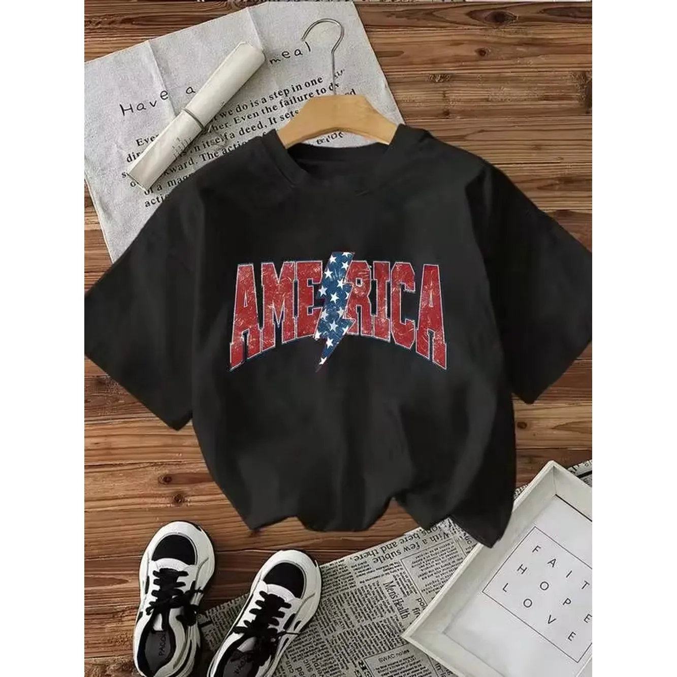 Letter Pattern Printed T-Shirt Casual Round Neck Short Sleeve Shirt Spring And Summer Casual Fashion Women's Top T-Shirt,Women's Graphic Print Round N