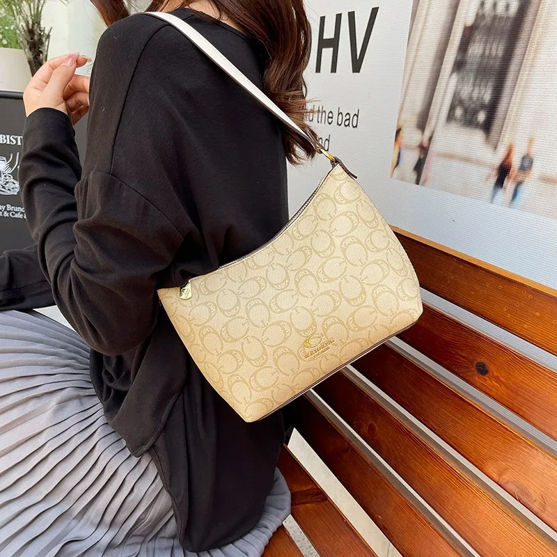 

2025 Vintage Floral Tote Bag - Women's Soft Leather Shoulder Purse, Spacious Crossbody Bag for Work & Travel