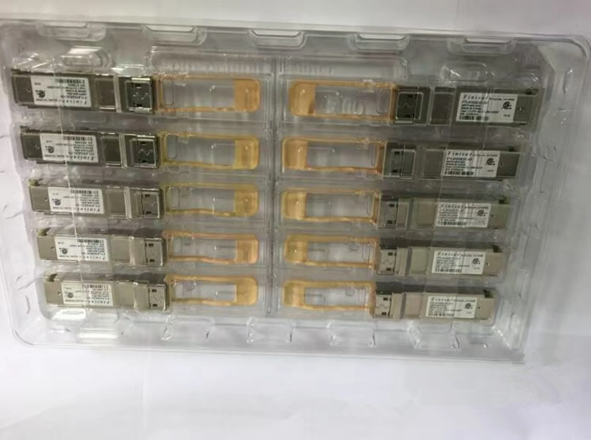 

1PCS Original Finisar Qsfp Module 40GBASE-SR4/FTL410QE2C-G1/40g qsfp Network adapter Switch Optical fiber module