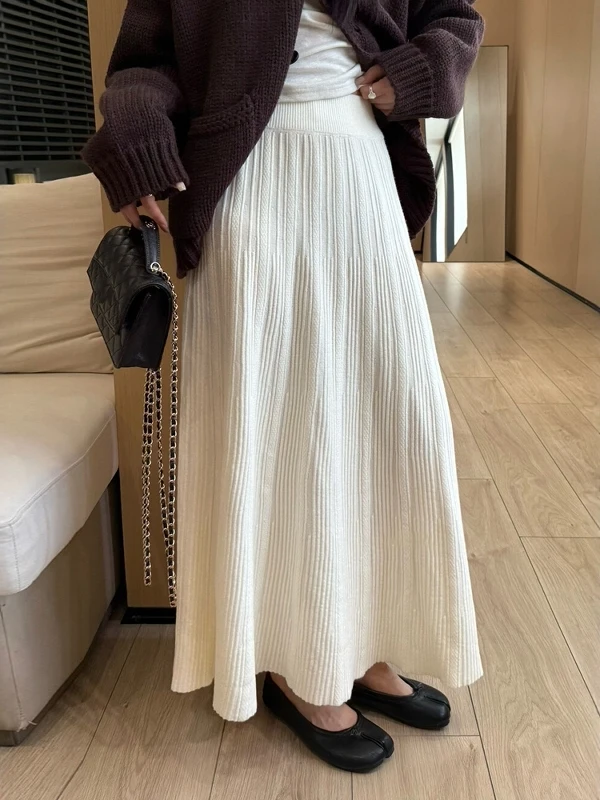 

Ele Knitted Pleated High Waist A-Line Midi Skirt for Women Spring Autumn Meat Concealing High-End Versatile Long Skirt