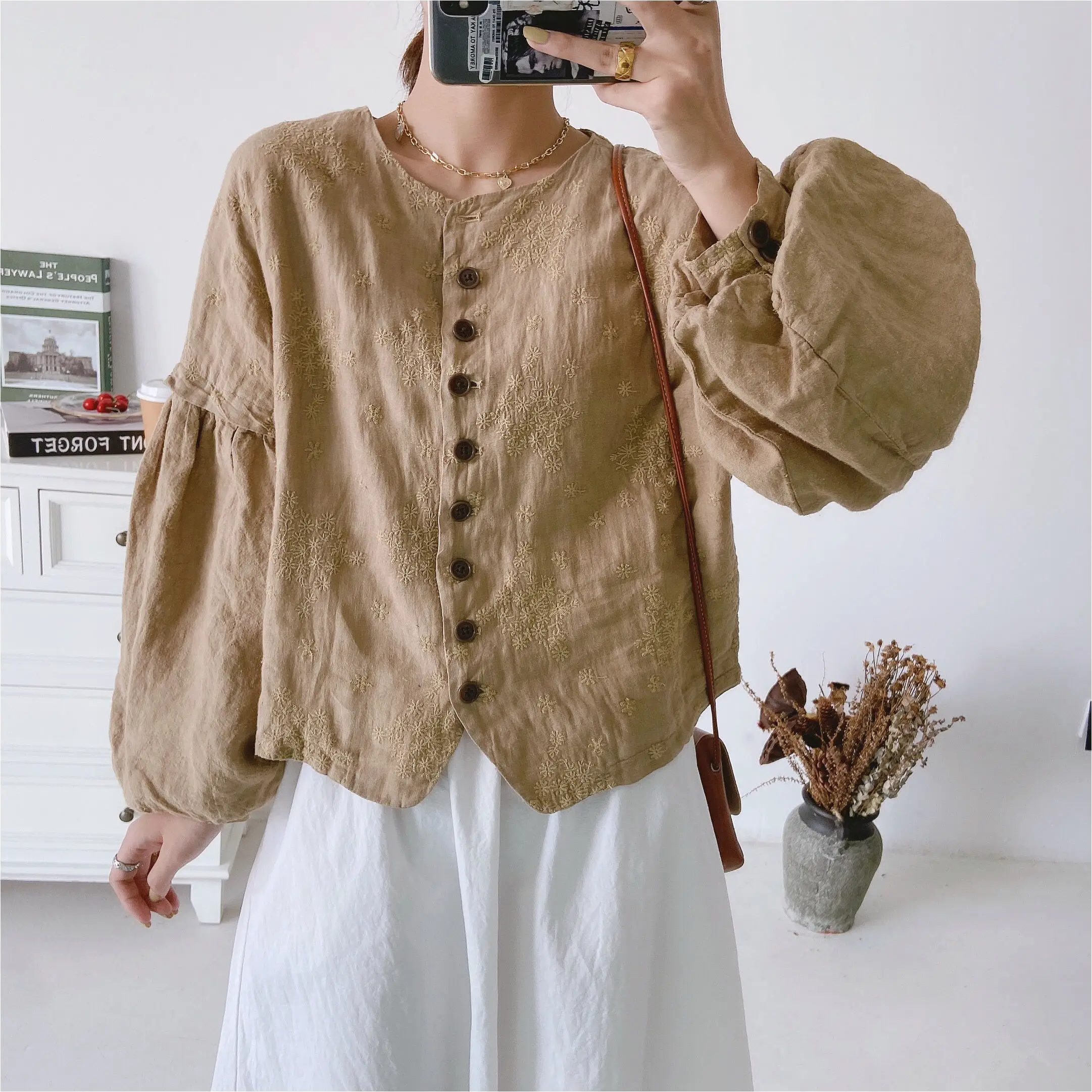 Johnature 2024 Autumn New Embroidery Linen Vintage Loose Women Jackets Lantern Sleeve Solid Color Single-breasted Female Coats