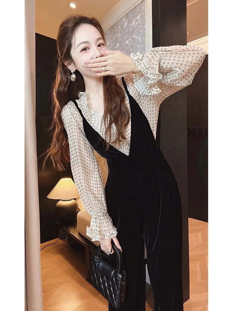 

New High Quality Velvet Jumpsuit Two Piece Set Women Autumn French Fashion Dot V-neck Long Sleeve Shirt Top + Suspender Pants