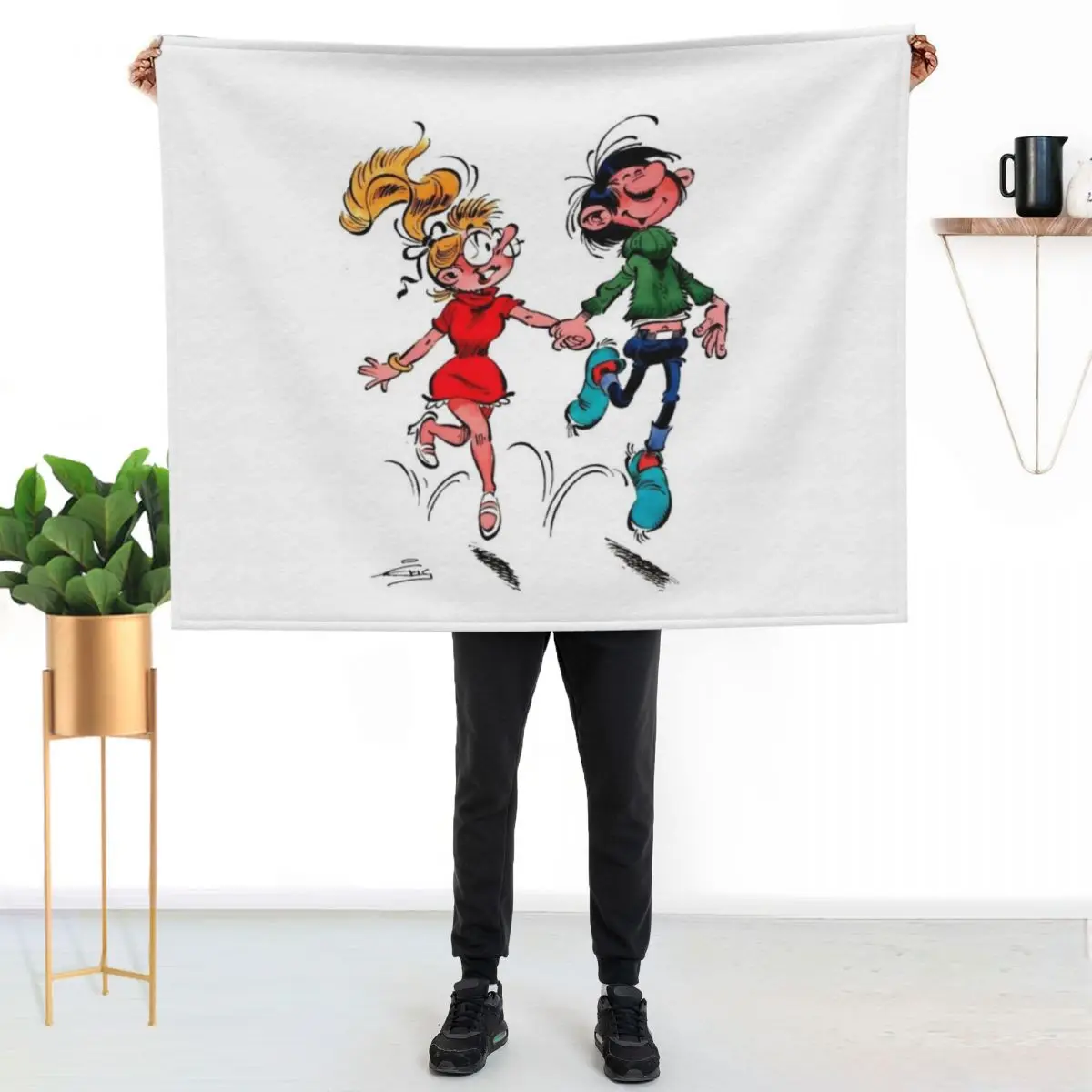 

Gaston lagaffe Throw Blanket Shaggy Furry Soft Blanket for Bedroom Living Room