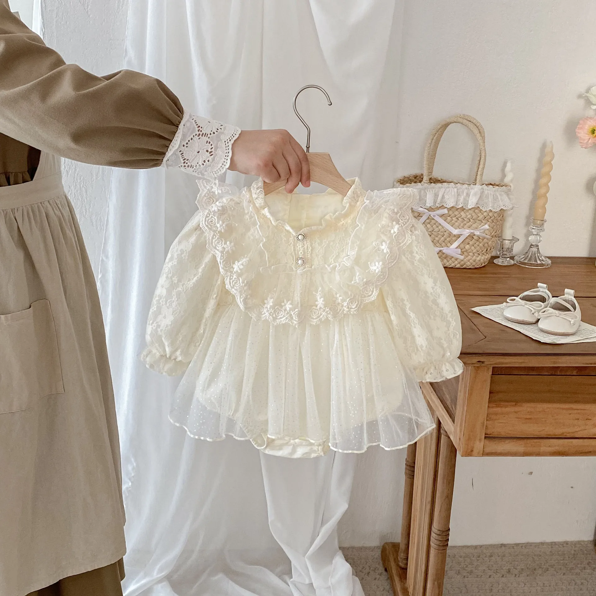 

Baby Clothes 2025 Autumn Baby Girls Bodysuits Toddler Princess Romper Dress Infant Lace One-piece Clothes