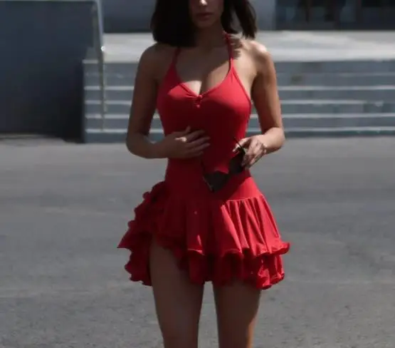 

2025 Summer New Fashion Casual Sexy Spicy Girl Slim Fit and Slimming Hanging Neck Ruffled Edge Single Breasted Design Dress