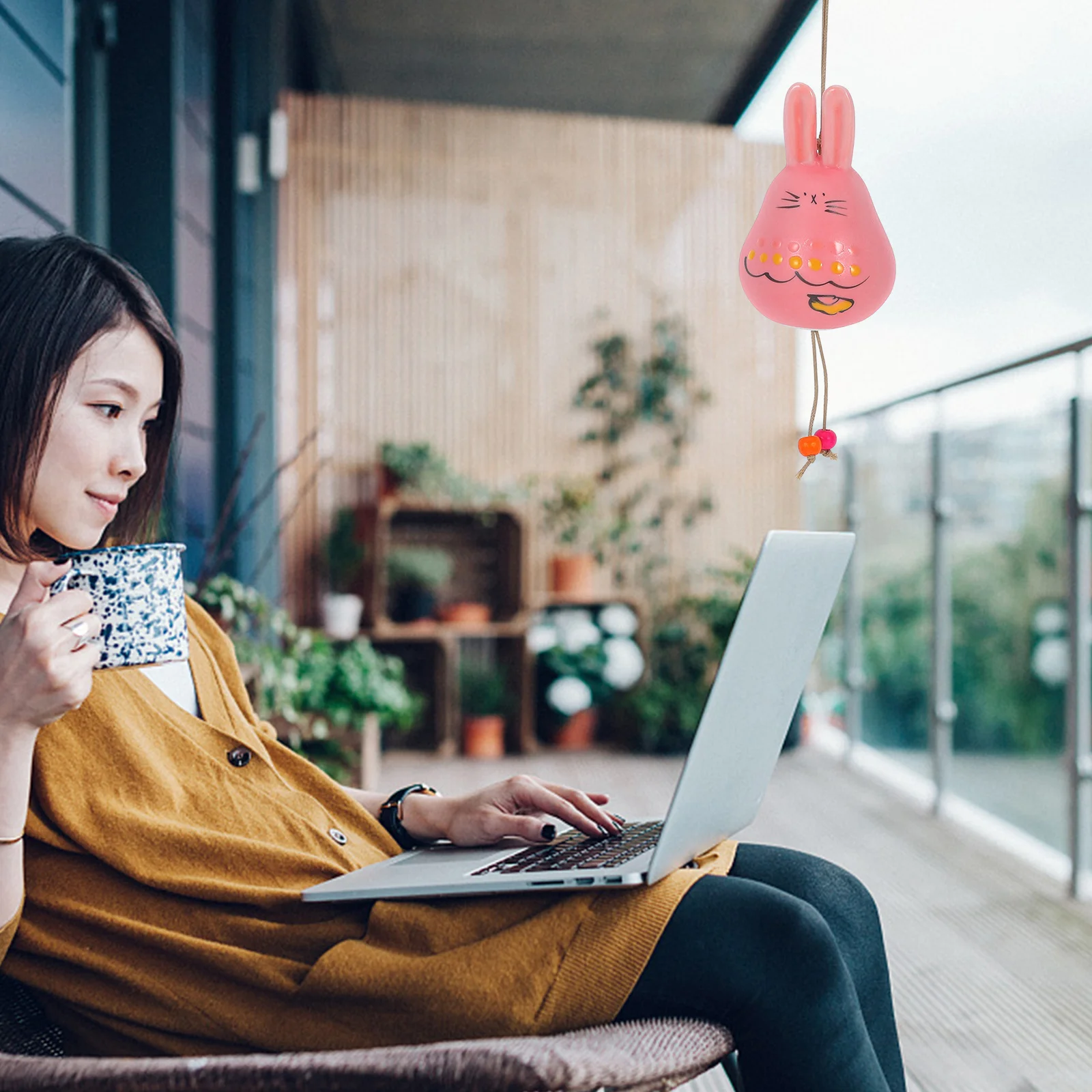 

Hand Painted Ceramic Rabbit Wind Chimes Nordic Hanging Decoration Door Room Garden Silvery Sound Wind Chimes Hanging Decorations