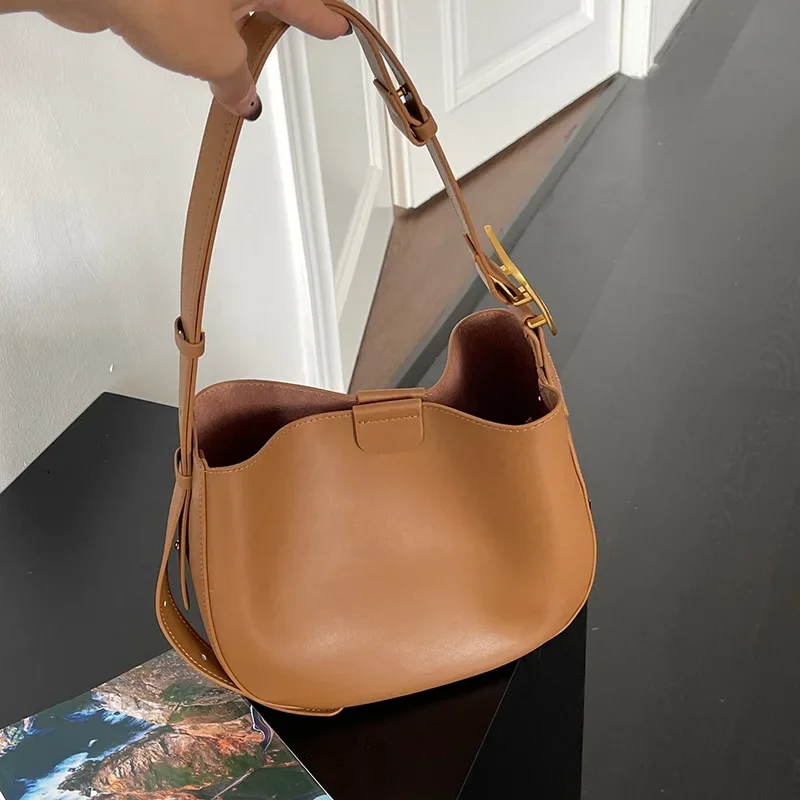 New Semi-circular Women's Saddle Bags Niche Fashionable Korean-style Genuine Leather Shoulder Crossbody Bags Made Cowhide