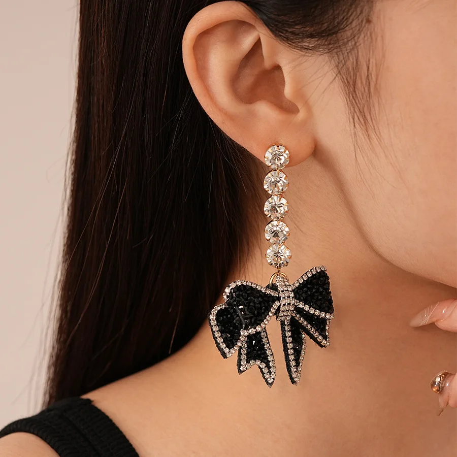 Shiny Black Zircon Crystal Bow Drop Earrings for Women Bowknot Earrings Full Rhinestone Long Earring Party Jewelry