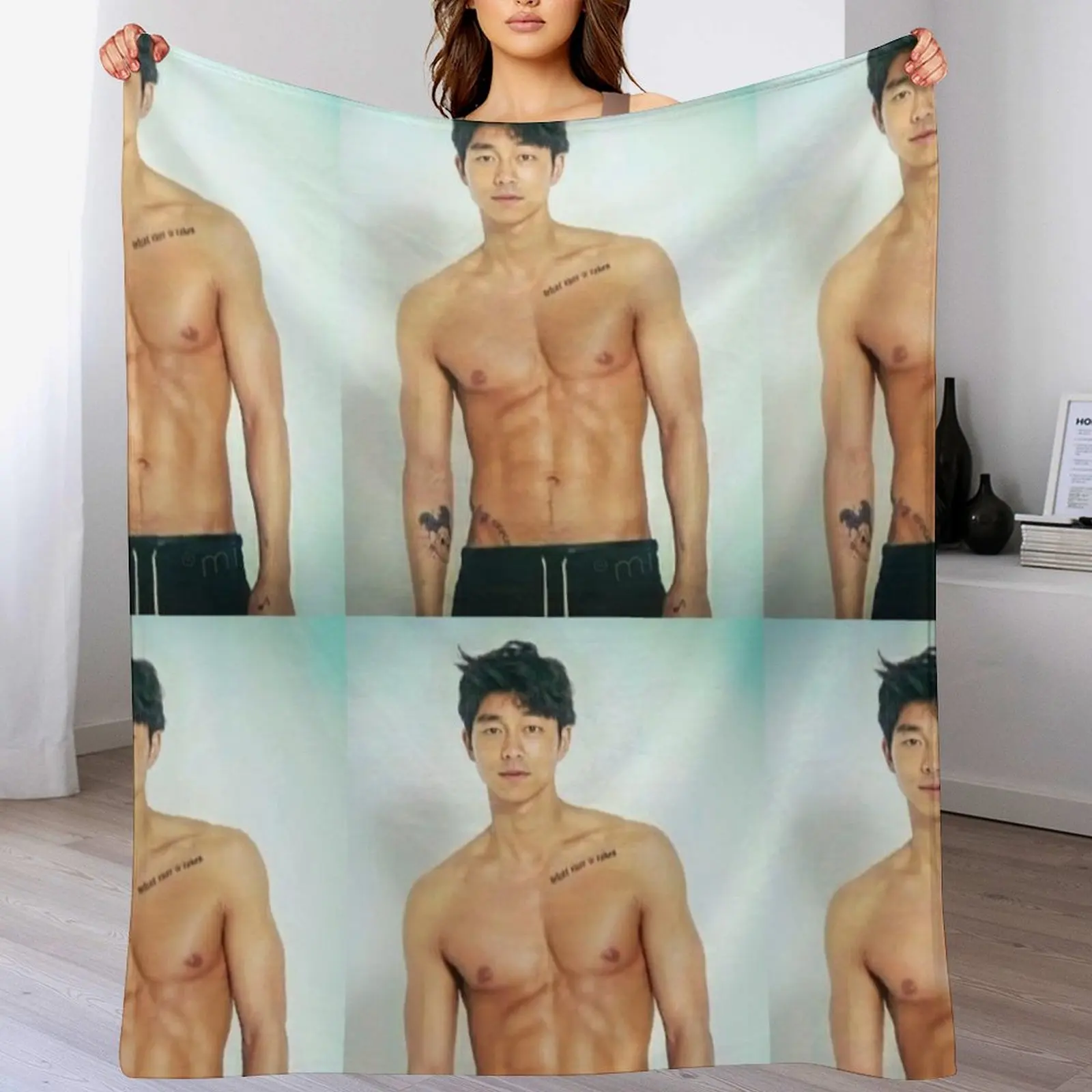 Gong Yoo shirtless Throw Blanket