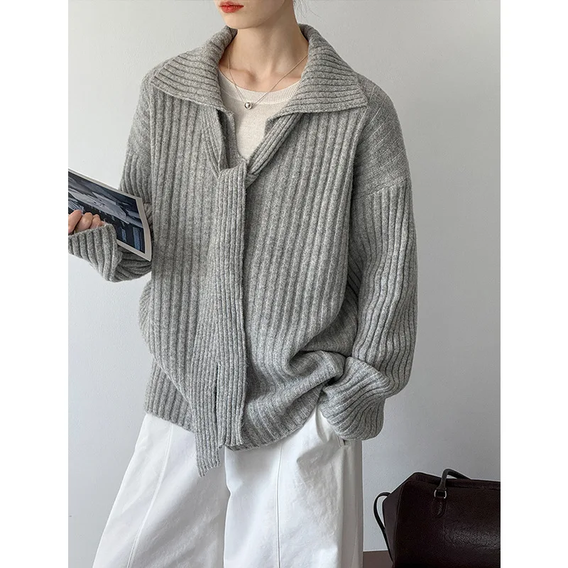 

2025 Autumn Winter New Women's Turn-Down Collar Knitted Lazy V-Neck Sweater