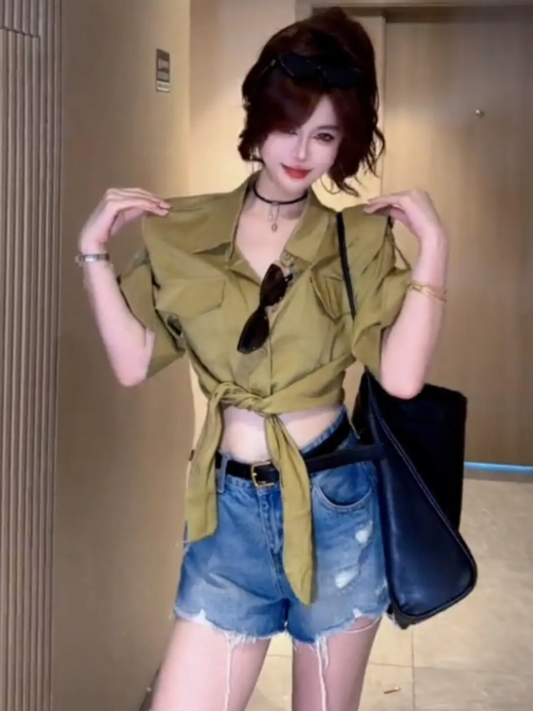 

Slim Fit Short Sleeve Shirt Women's Fashionable Summer New Style Belted Turn-down Collar Top Elegant Style Casual Wear