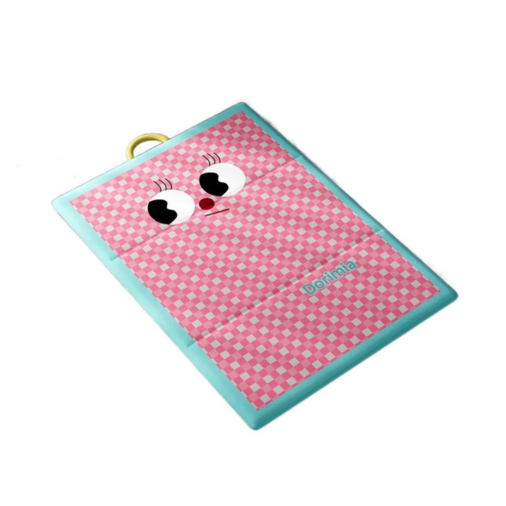 

Comfortable Waterproof Pet Ice Mat Foldable Soft Cooling Ice Nest Breathable Machine Washable Cat Nest Hot Weather