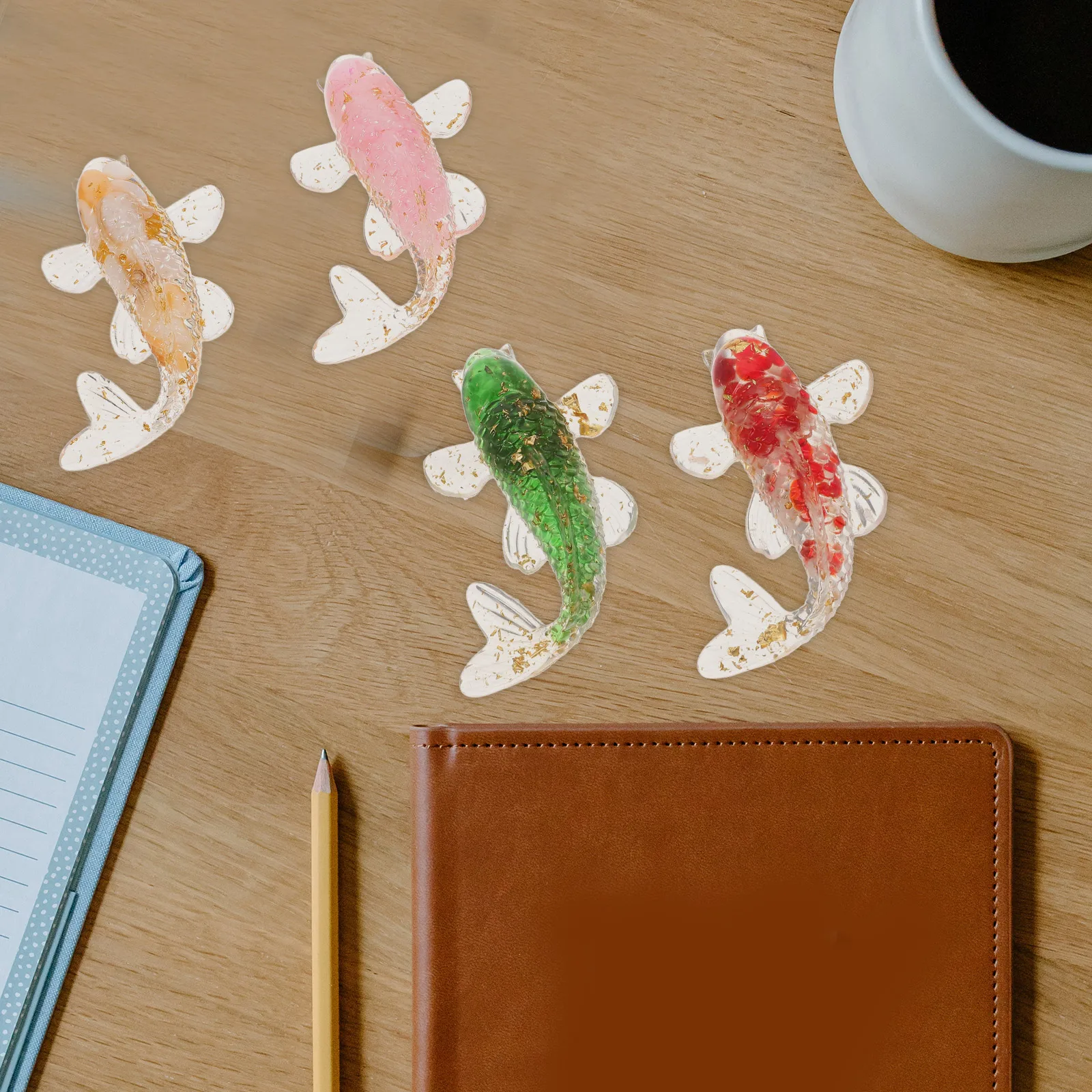 

4pcs Koi Small Crystal Craft Desktop Decor Statue For Home Office Aquarium Table Decoration Compact Fake Fish Figure Household