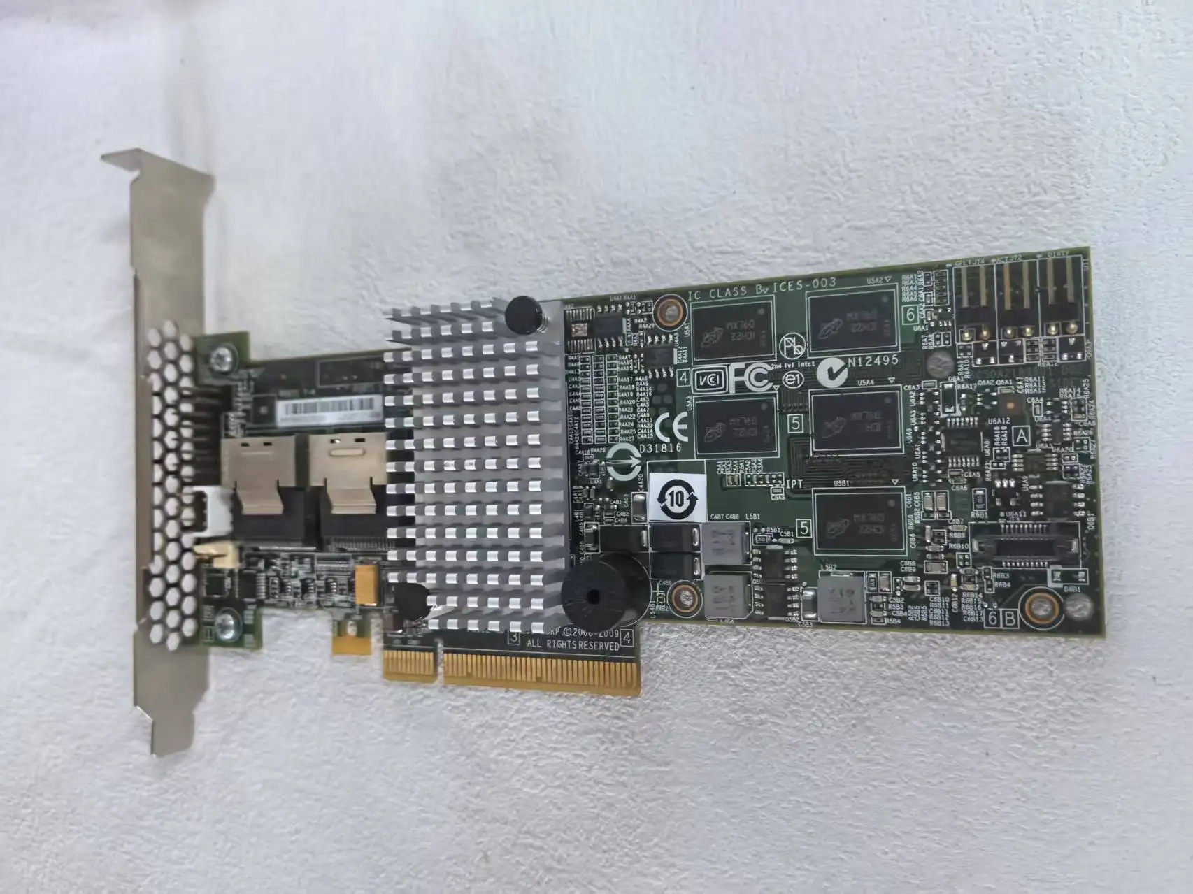 L3-25121-60A Megaraid 9260-8I Sas/Sata 6Gb/S Pci Express 3.0 X8 512Mb Cache Scheda controller raid