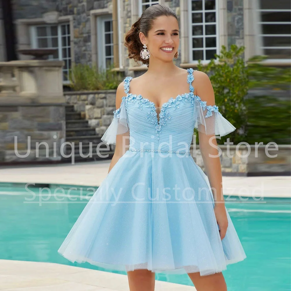 

Tulle A-Line Homecoming Dress Mini Sweetheart Pleat Spaghetti Strap Off The Shoulder Sleeveless Applique Zipper Cocktail Gown