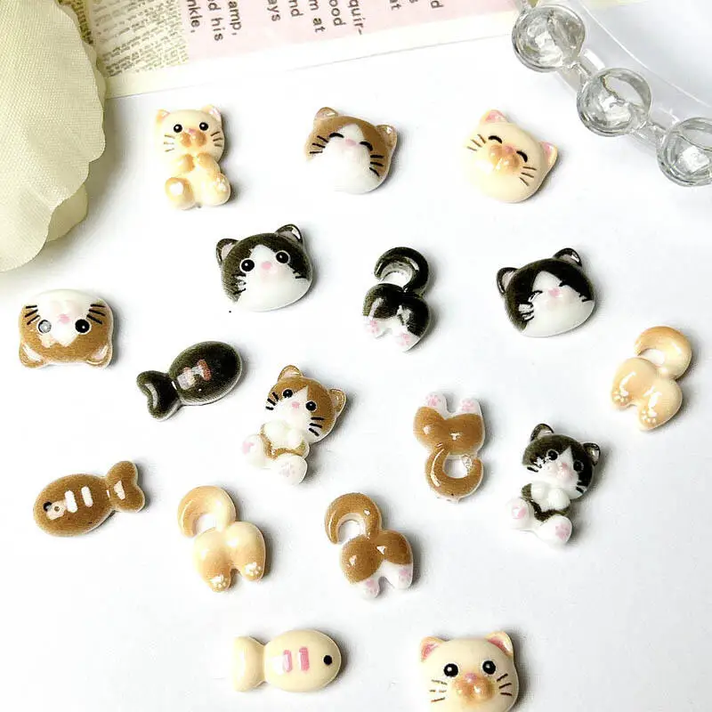 20Pcs Cartoon Cute Cat Head Butt Nail Art Charms Luminous Painting Small Fish Cat Resin Nail Decorations for DIY Hairpin Nails — zdjęcie 5