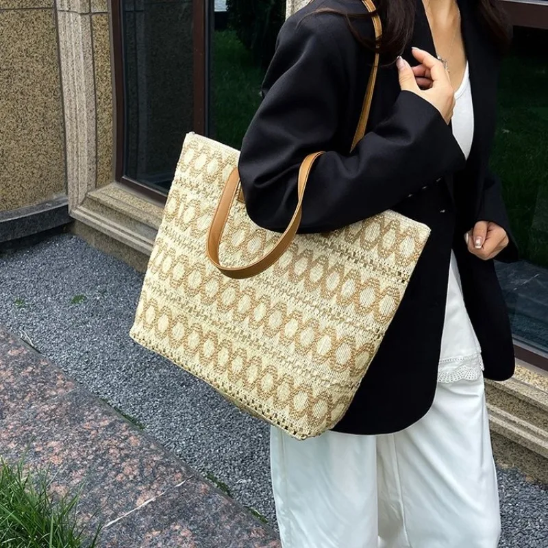 

Женская летняя сумка, Лидер продаж 2025, тканая соломенная сумка, легкая складная сумка для пляжного отдыха, путешествий, бассейна, вечеринки, аксессуар