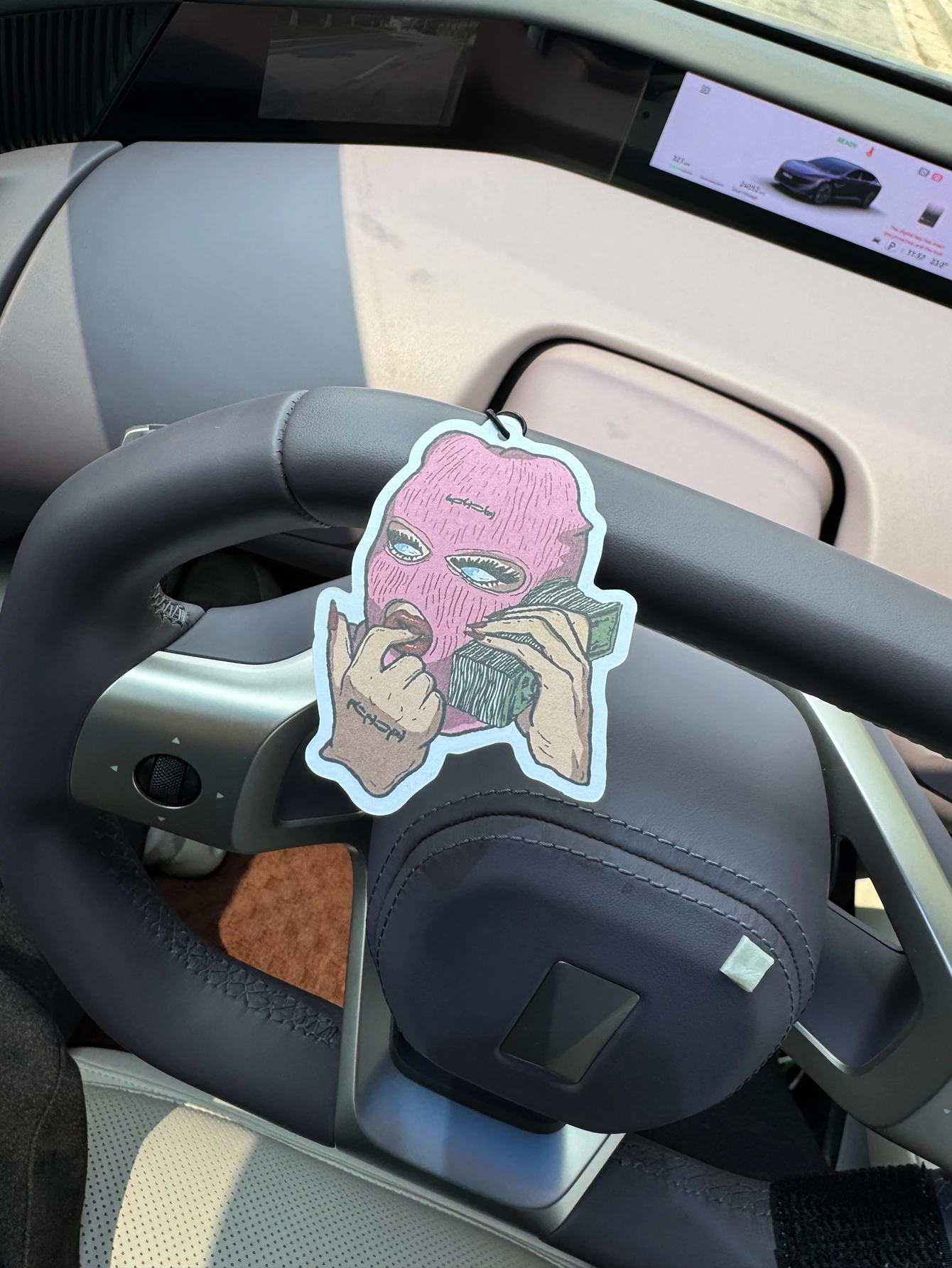 Pink Mask Beauty Berlin Girl D – Car Accessories Juicy Couture Bewertung und Preis