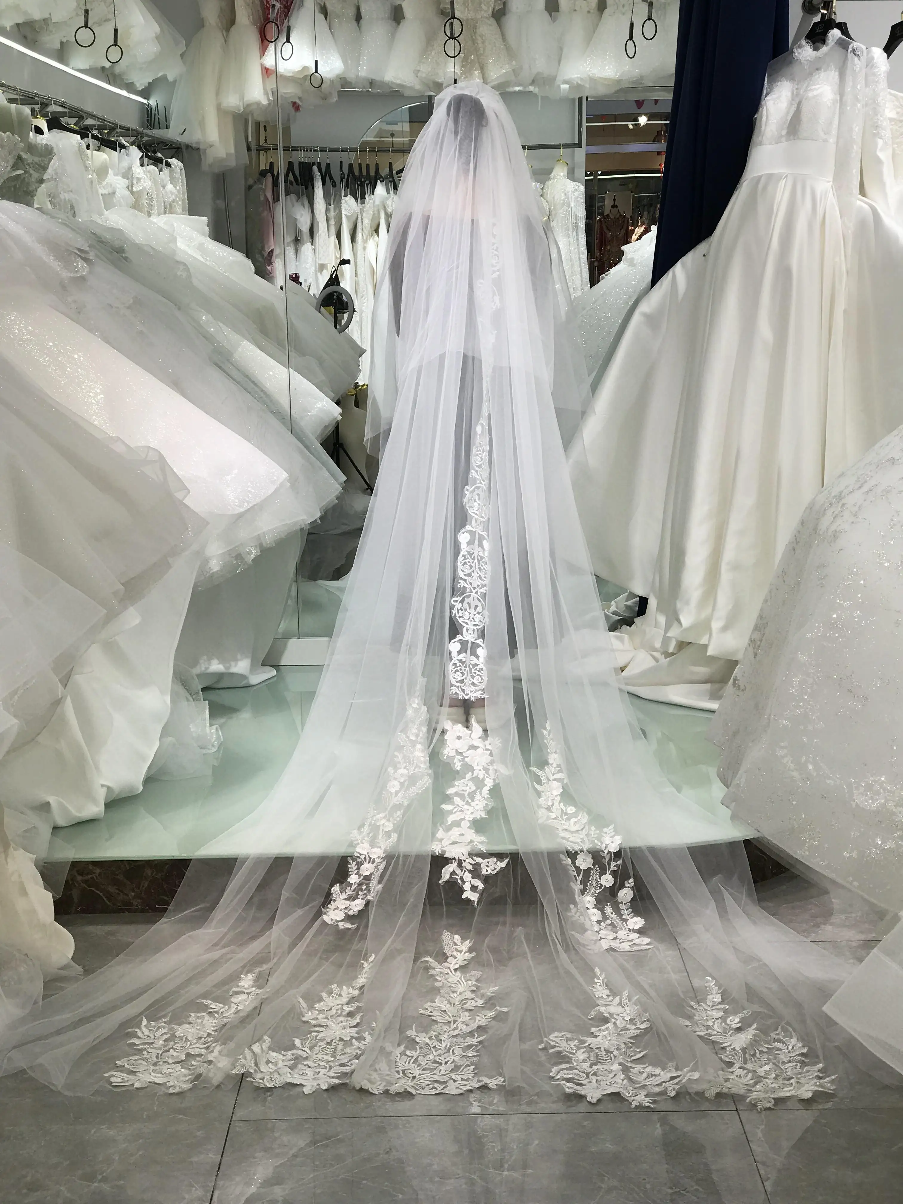 Kisswhite wear by freedom Length one OR TWO layerS bridal veils each style only one Available Long bridal veils