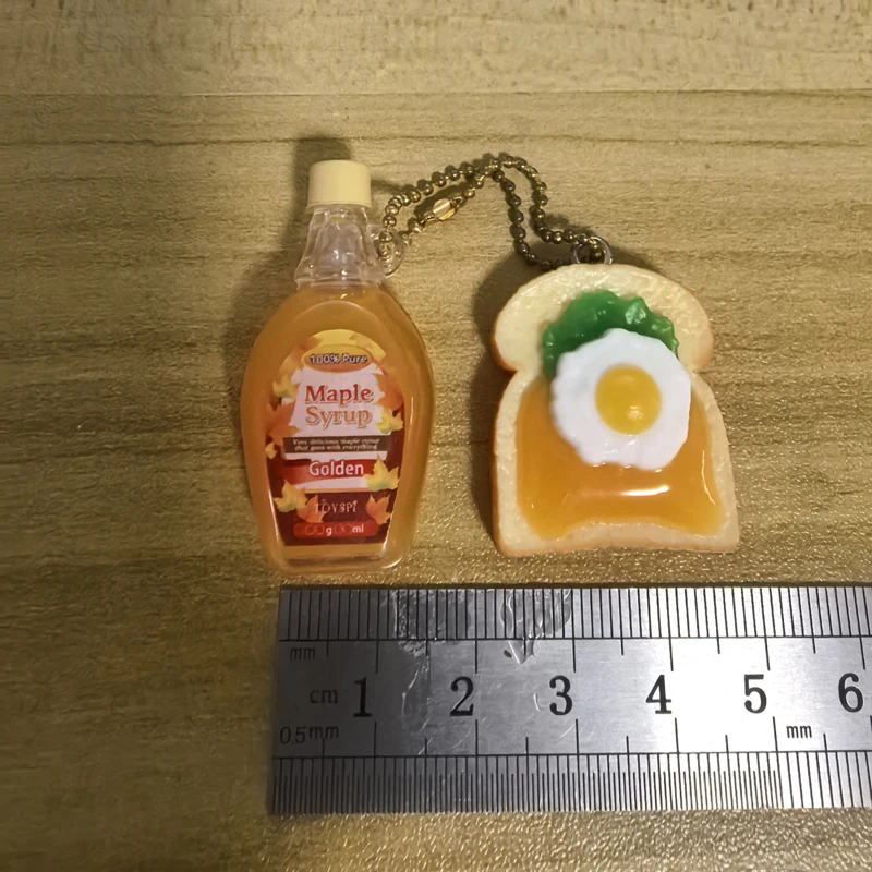 Toys Spirits Japan Gashapon Figure Anime Cute Miniature Maple Syrup Bread Keychian Figurine Model Capsule Doll Accessories Gift