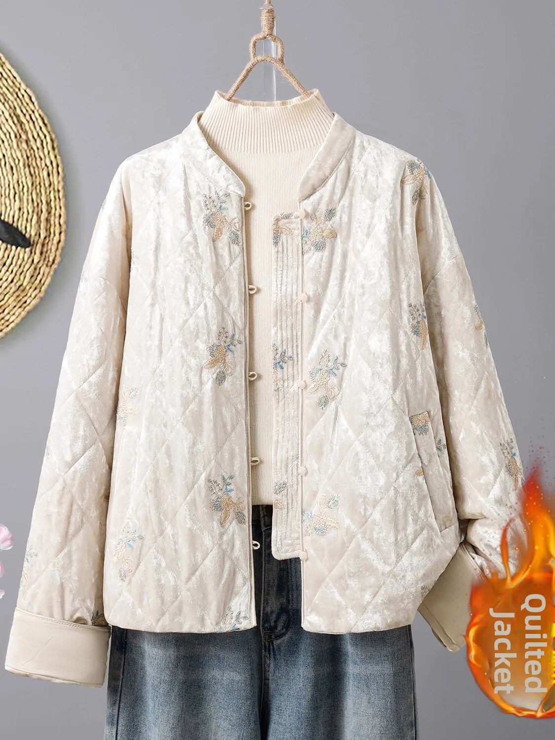 

New Chinese Style Loose Women's Cotton Jacket Warm Velvet Embroidered Coat Diamond Pattern Cotton Padded Top for Winter