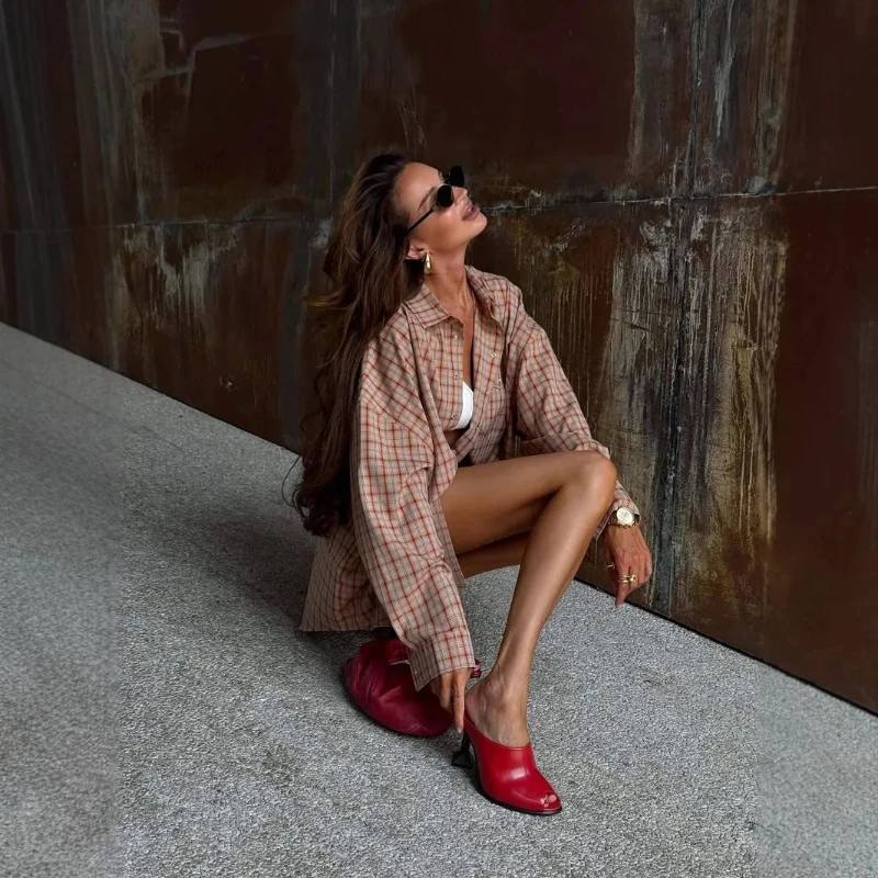 Plaid Shirt for Women, American Vintage Style, Fall 2025, Relaxed Fit, Loose Casual Long Sleeve Checkered Top Jacket.