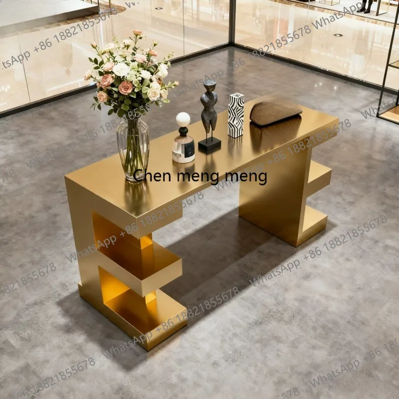 

Light luxury clothing store Nakajima platform display table locker shopping mall decoration display table flowing water table