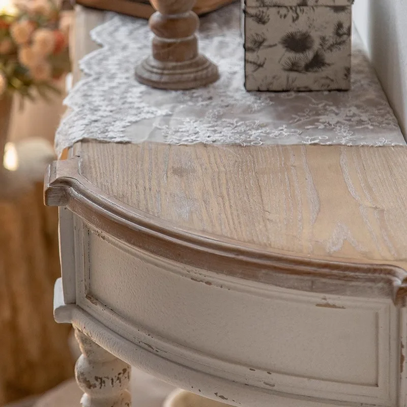 Retro solid wood entrance table makeup strip case  against the wall to enter the home entrance