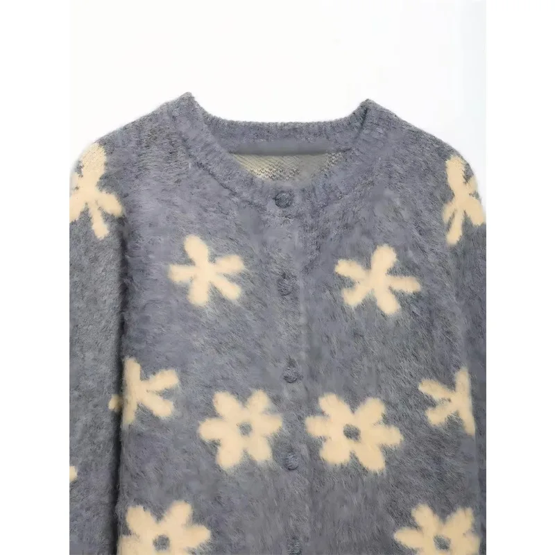 Women Round Neck Floral Print Cropped Knit Cardigan Long Sleeve Single Breasted Soft Plush Sweet Casual Autumn Knitwear