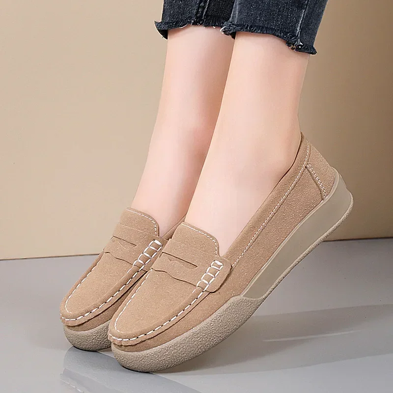 Women Faux Suede Casual Shoes New Platform Shoes Woman Fashion Brand Designer Women Flat Soft Sole Non-slip Shoes 2024